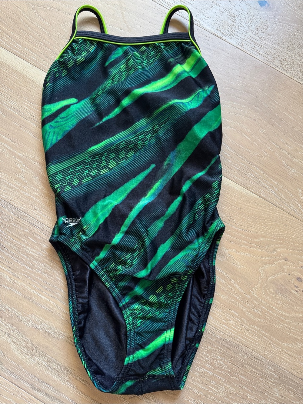 Womens Speedo black/green one piece swim suit, size 30